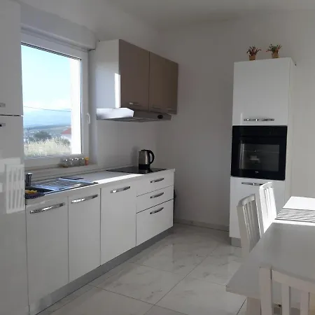 Nyaraló Holiday House Rozy *