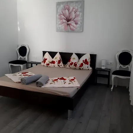 Holiday House Rozy Gornji Karin